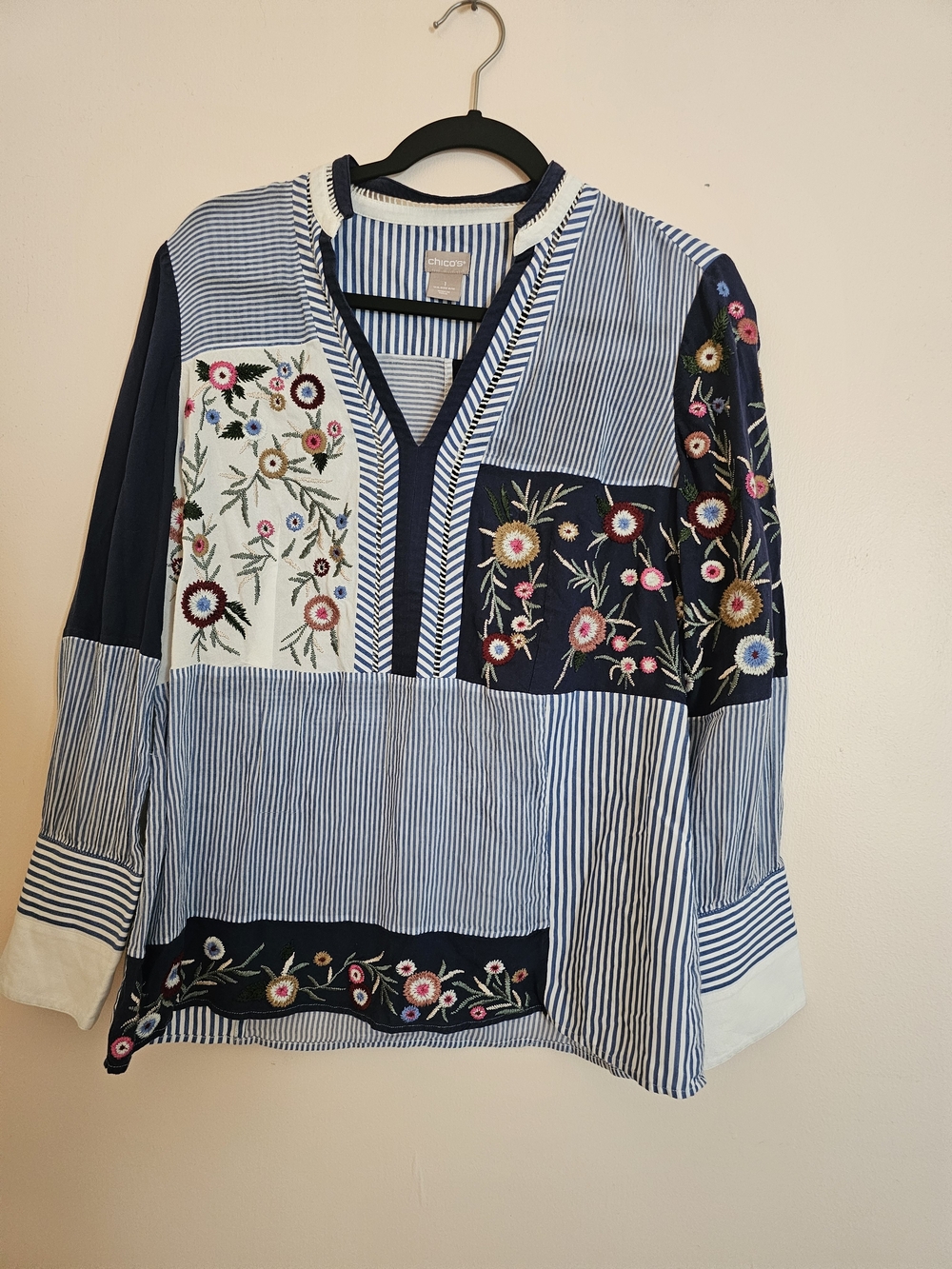 Chico's Sz 1 Medium Striped Patchwork V-Neck Top with Floral Embroidery Cottage